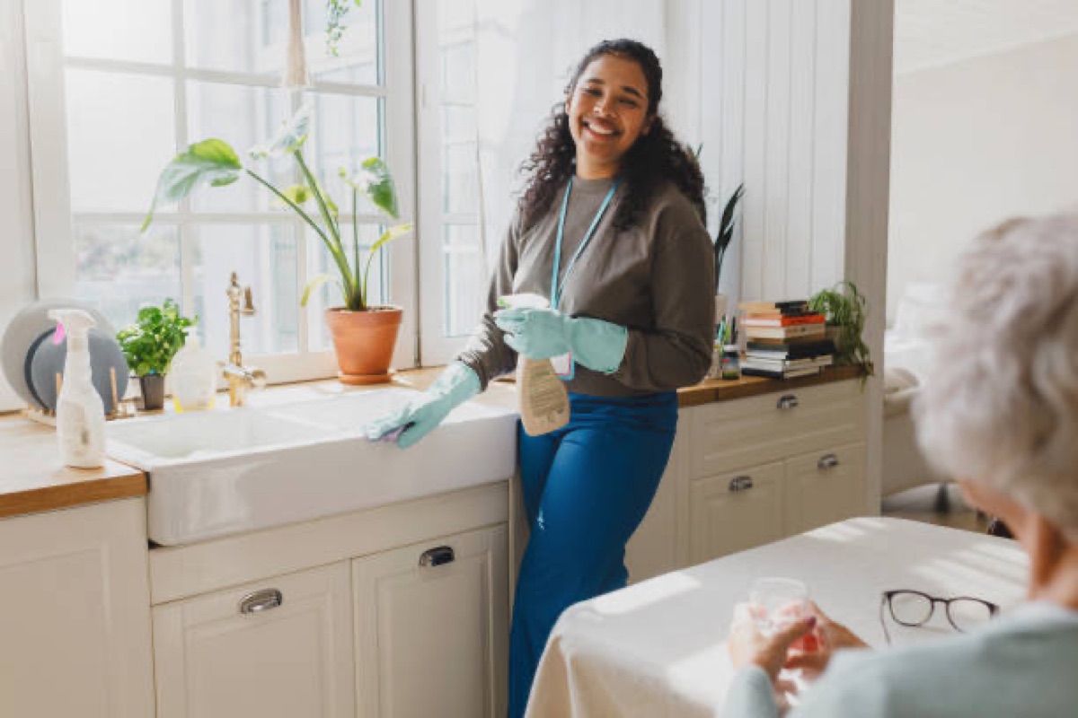 The ultimate home cleaning checklist for busy Austin residents